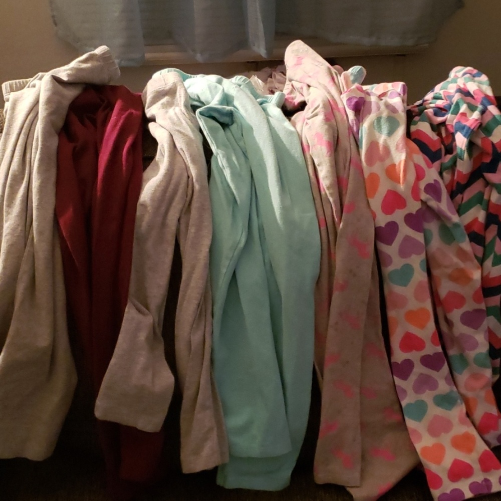 T pair  of girls 10-12 leggings